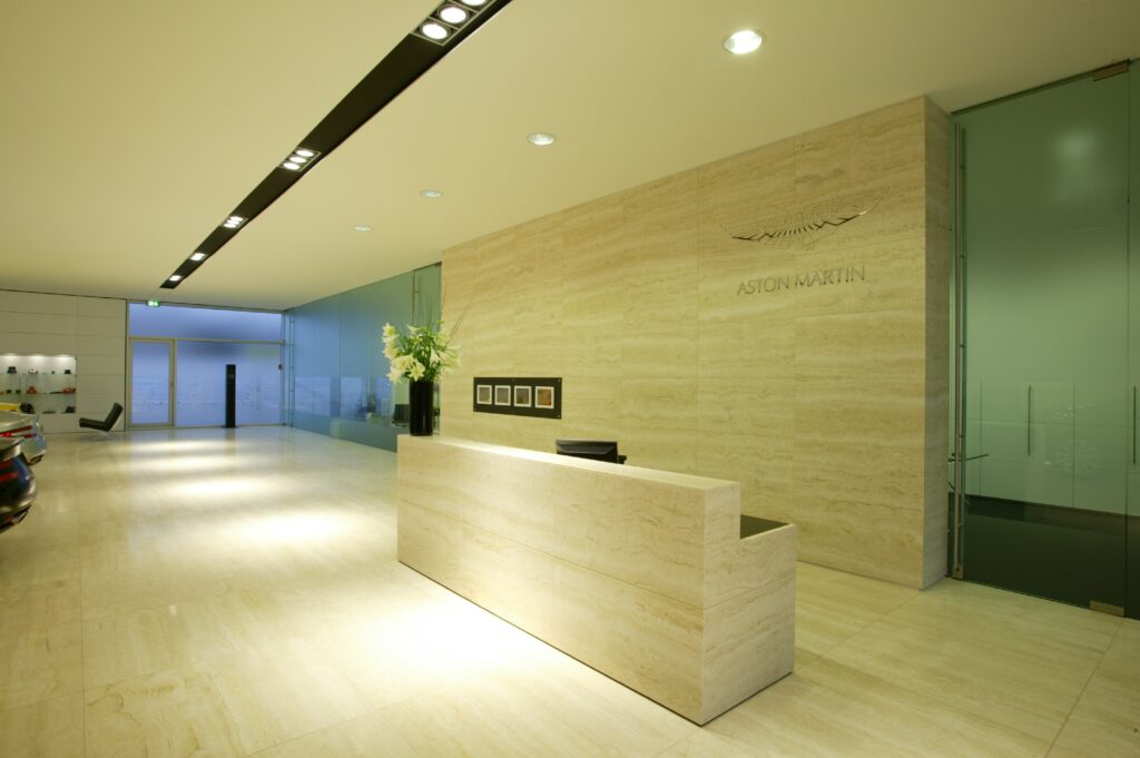 Showroom Aston Martin, Düsseldorf, DDJ Architekten