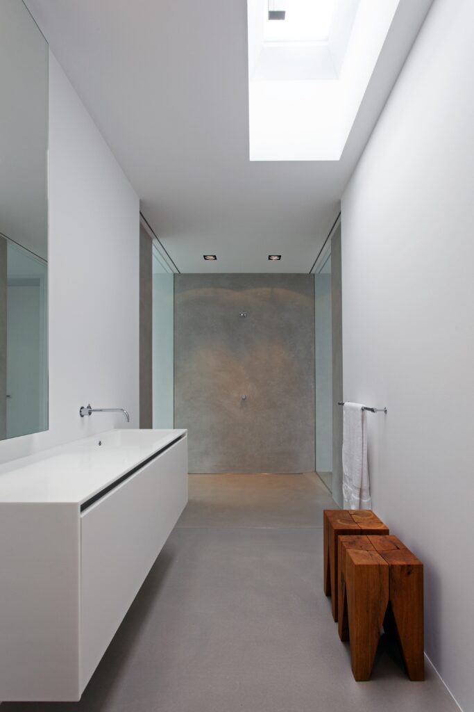 Kinderbad Wohnhaus Wolkenburg, DDJ Architekten