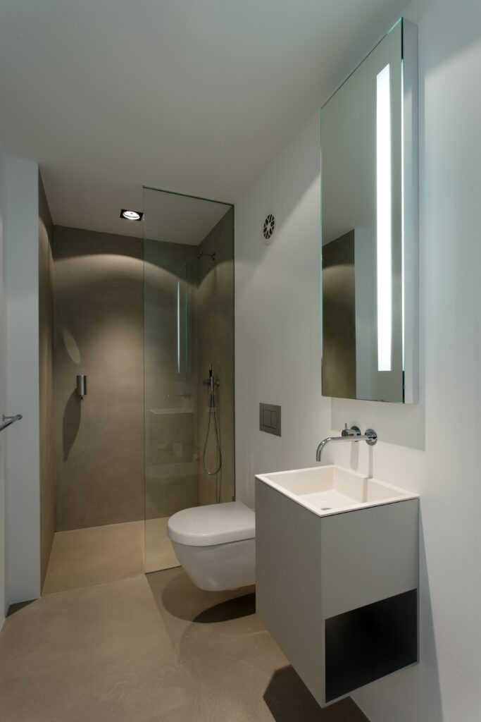 Gästebad Wohnhaus Wolkenburg, DDJ Architekten